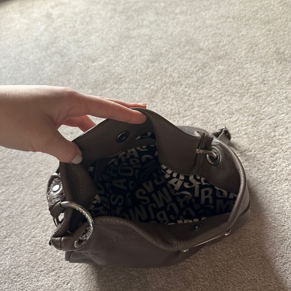 Marc Jacobs- Q Hellier Hobo Bag - Picture 5 of 5